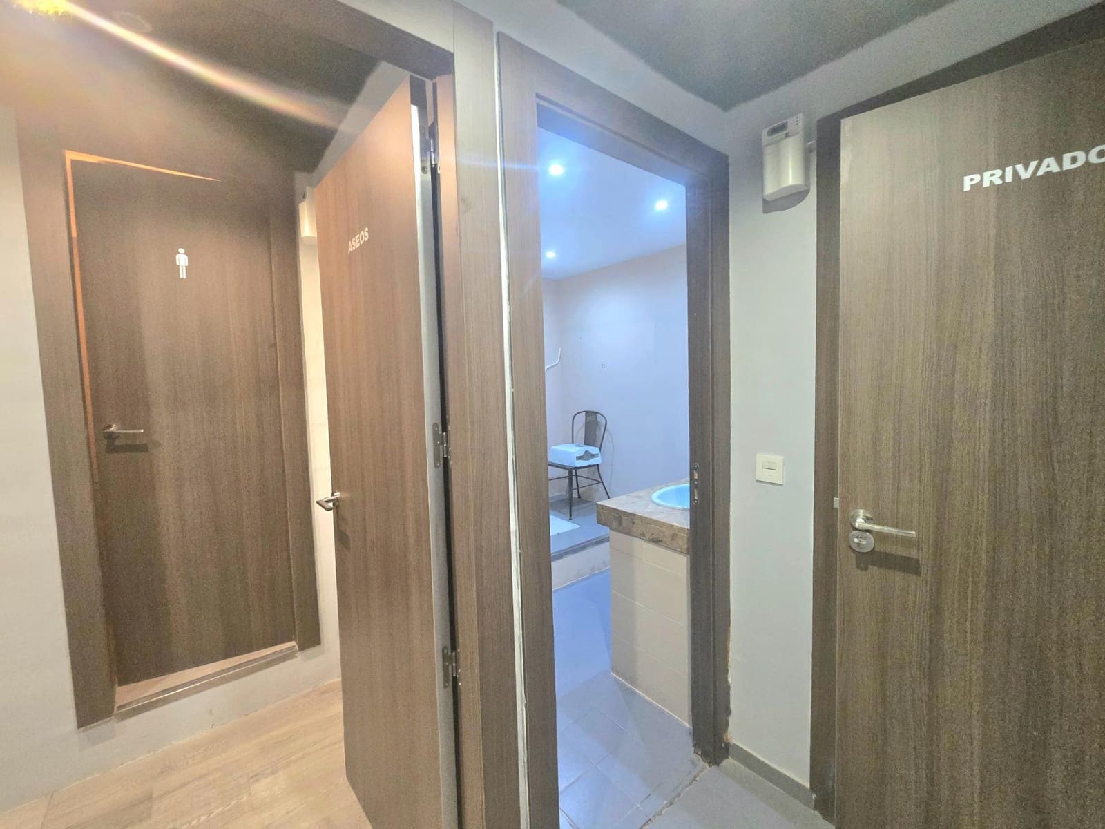 Kommersiell til salgs i Torremolinos - € 290 000 (Ref: 9527622)