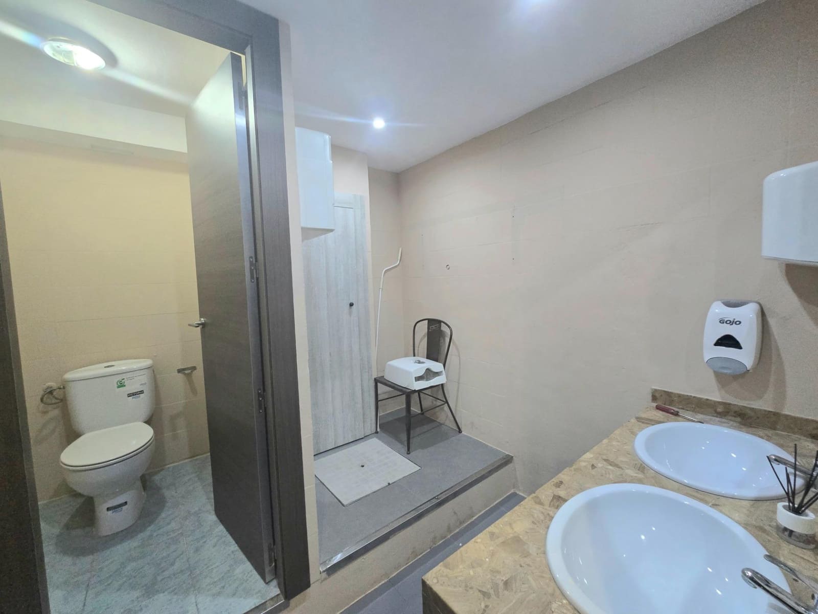 Kommersiell til salgs i Torremolinos - € 290 000 (Ref: 9527622)