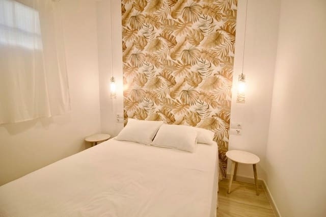 Piso de 4 habitaciones en Torremolinos en venta - 425.000 € (Ref: 9541036)