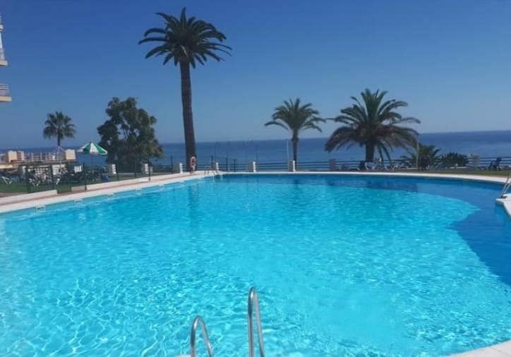 1 soveværelse Lejlighed til salg i Torremolinos med swimmingpool - € 480.000 (Ref: 9543524)
