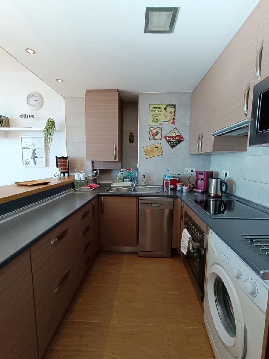 1 soveværelse Lejlighed til salg i Torremolinos med swimmingpool - € 480.000 (Ref: 9543524)