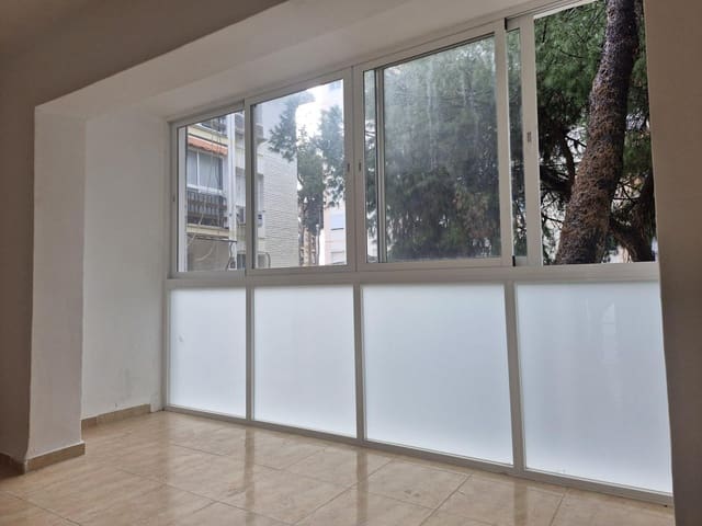 3 bedroom Apartment for sale in Torremolinos - € 220,000 (Ref: 9568503)