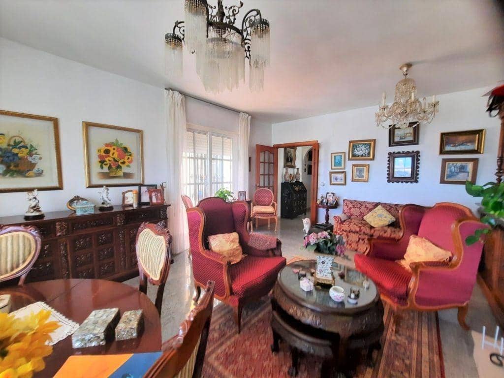 3 makuuhuone Asunto myytävänä paikassa Torremolinos mukana uima-altaan 
autotalli - 479 900 € (Ref: 9574567)