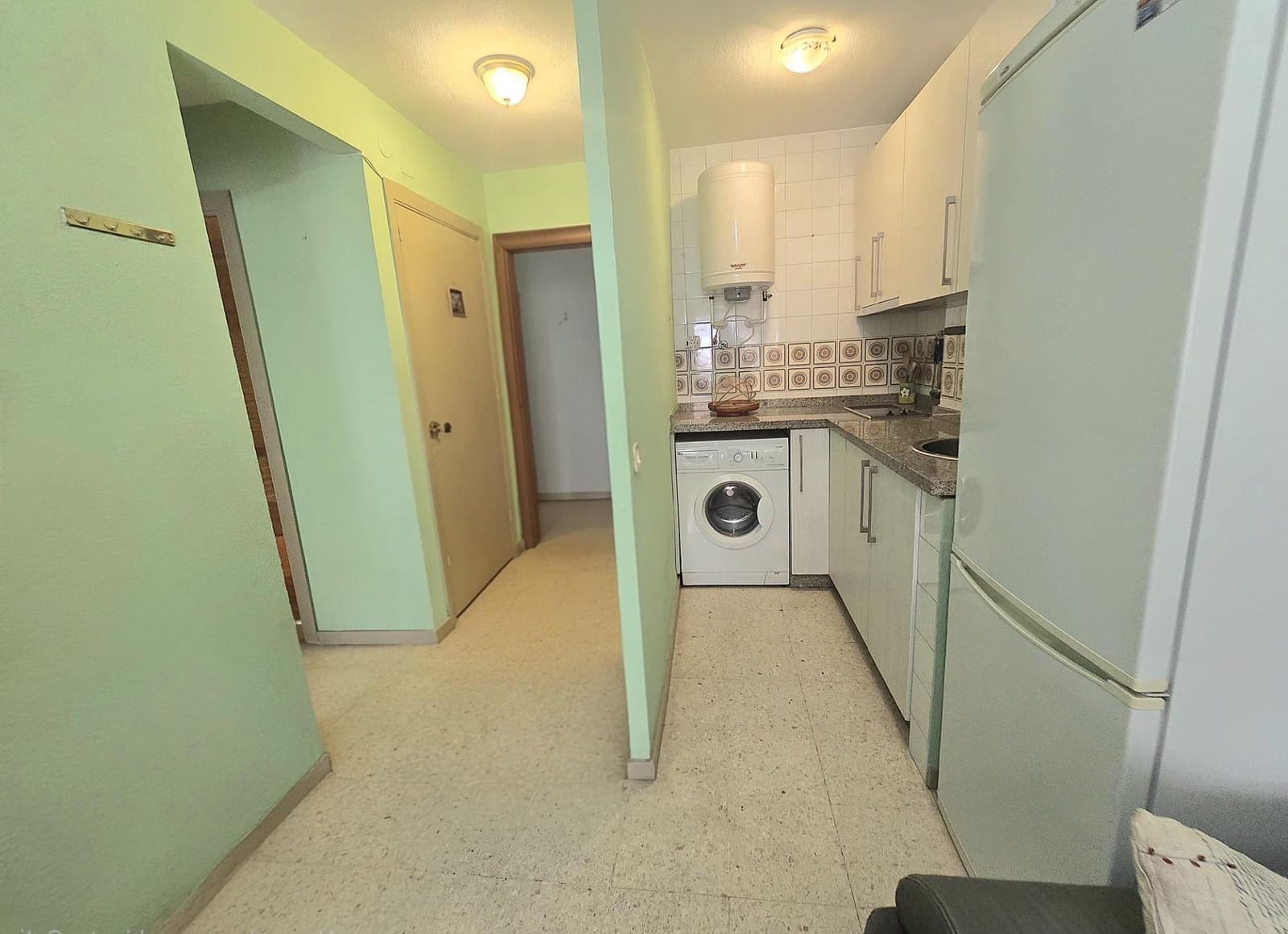 1 soverom Leilighet til salgs i Torremolinos med garasje - € 203 000 (Ref: 9576674)