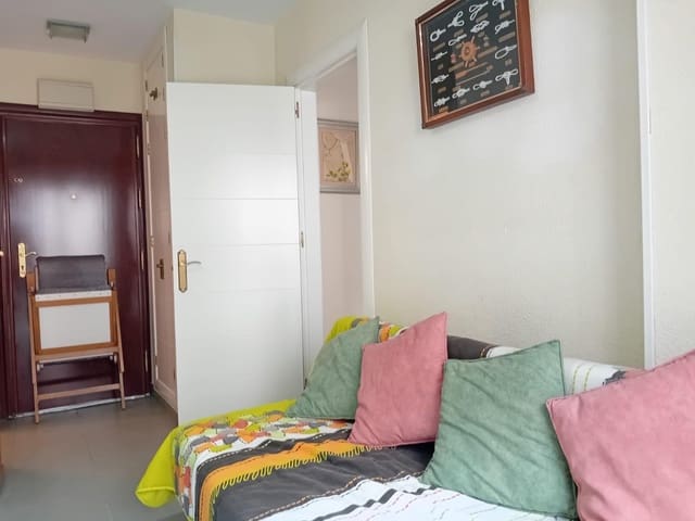 Studio à vendre à Benalmádena avec piscine - 148 000 € (Ref: 9582888)