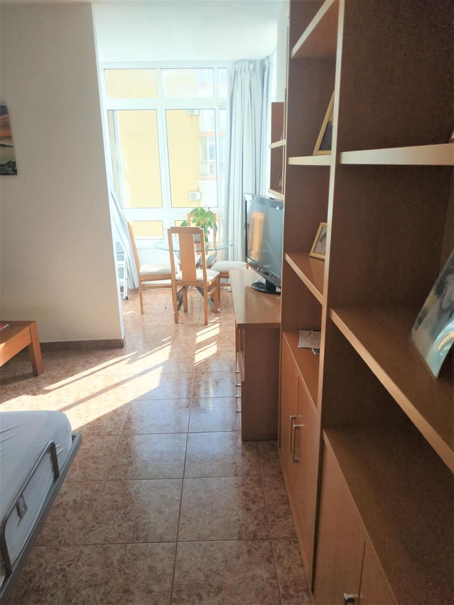 Studio til salgs i Torremolinos - € 115 000 (Ref: 9591191)
