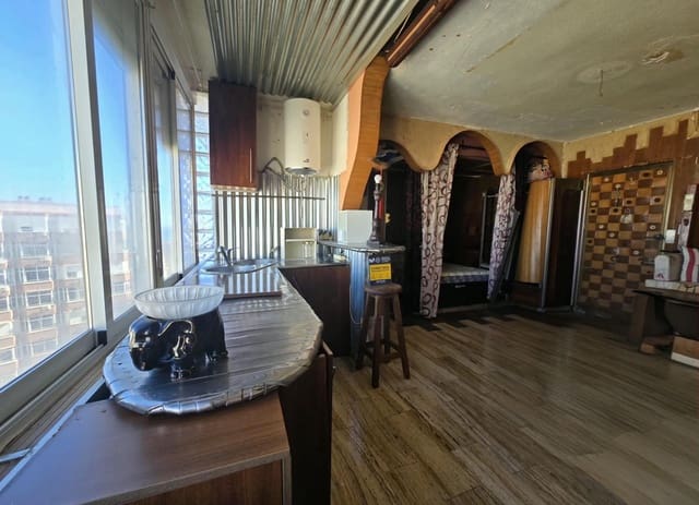 Estúdio para venda em Torremolinos - 129 000 € (Ref: 9604917)