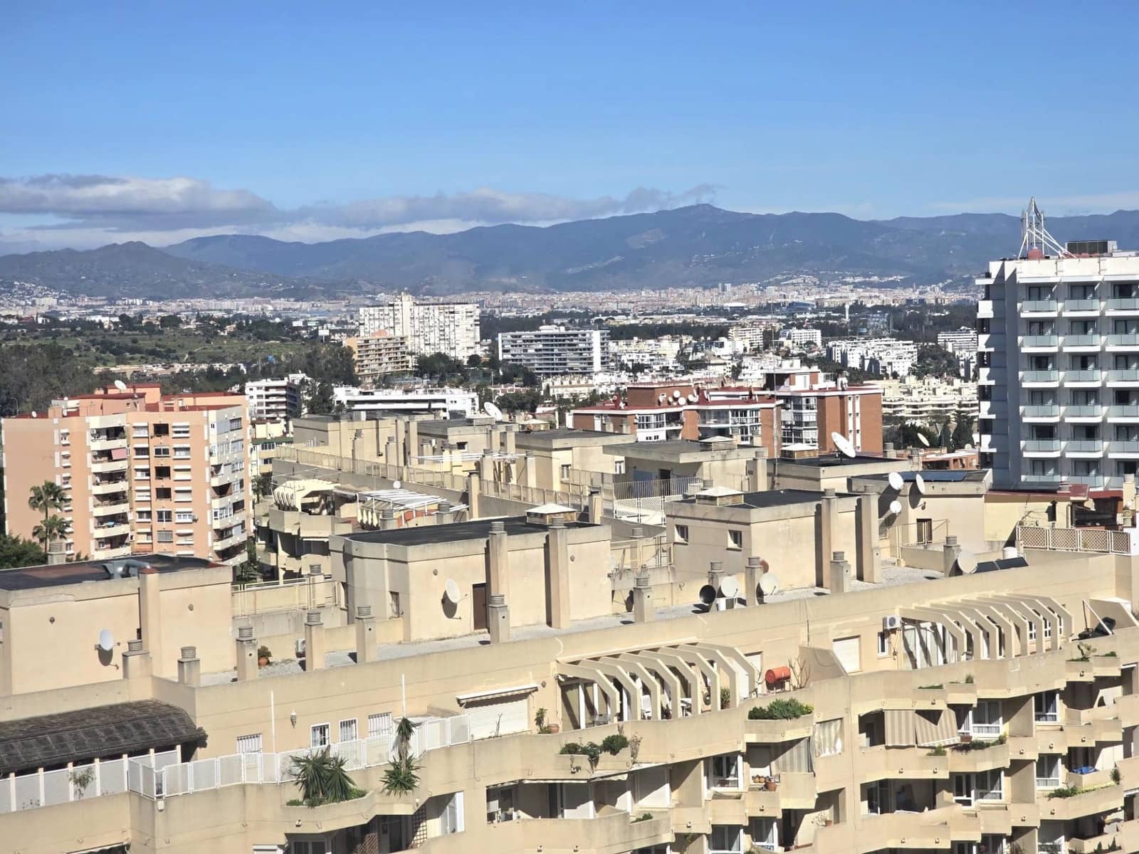 Estúdio para venda em Torremolinos - 129 000 € (Ref: 9604917)