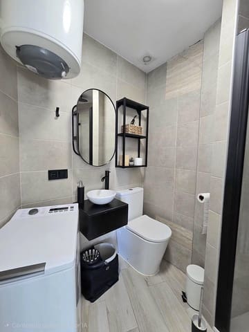 Studio till salu i Torremolinos med pool - 191 000 € (Ref: 9604918)