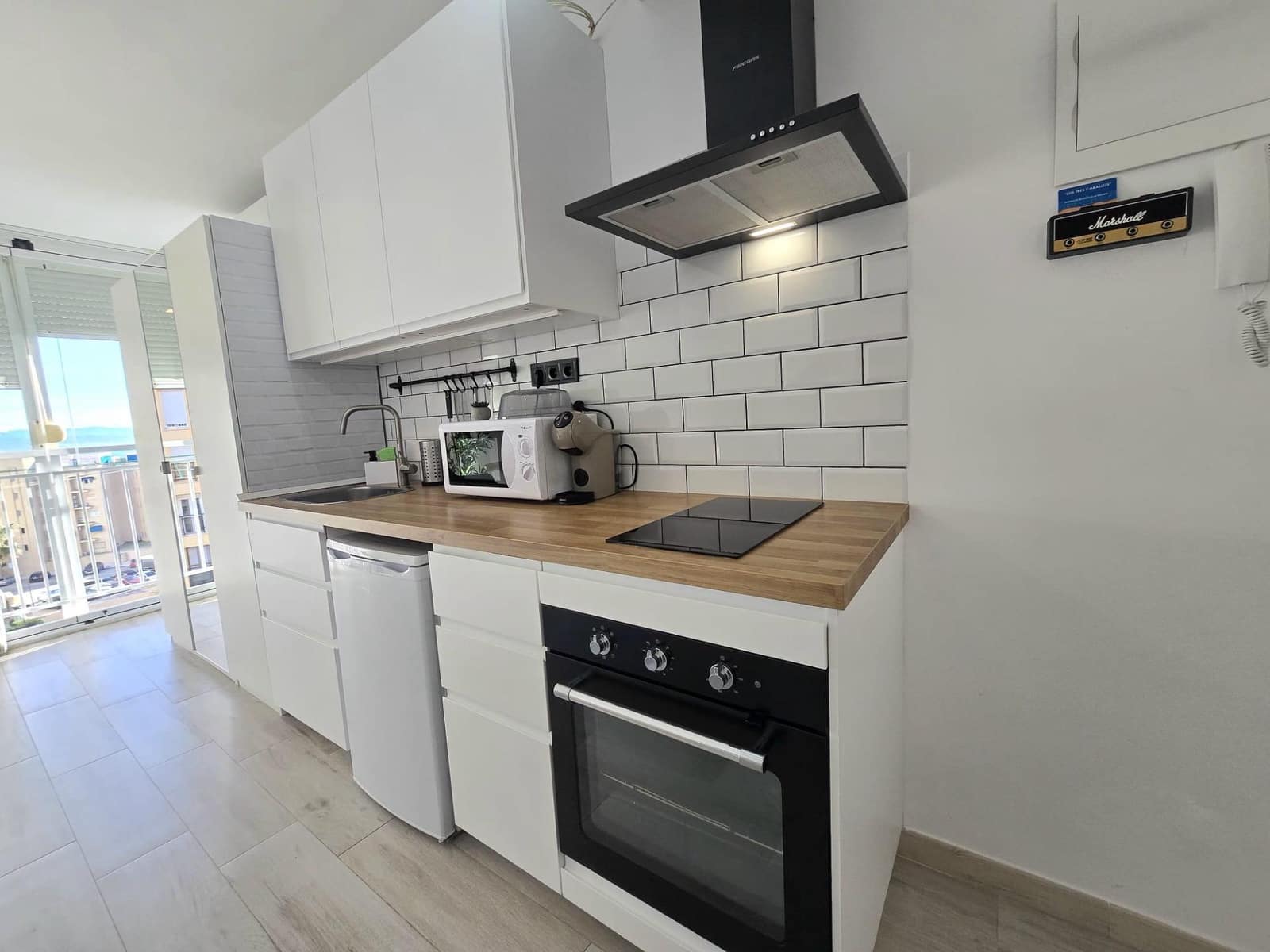 Studio till salu i Torremolinos med pool - 191 000 € (Ref: 9604918)