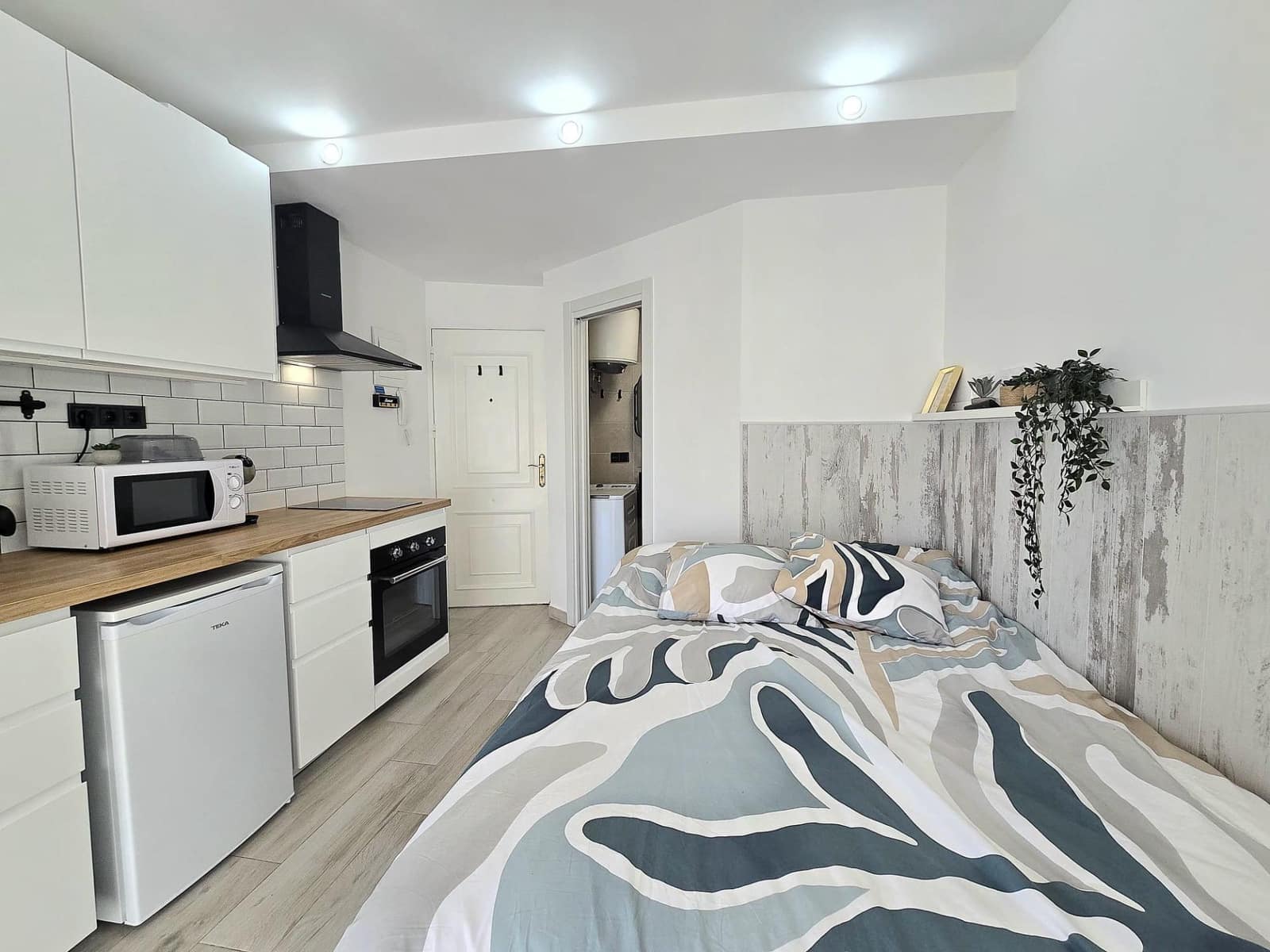 Studio till salu i Torremolinos med pool - 191 000 € (Ref: 9604918)