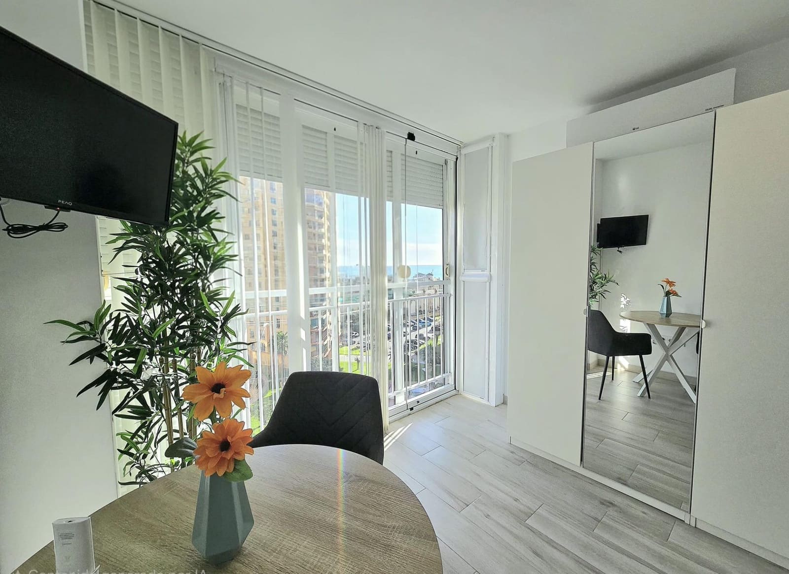 Studio till salu i Torremolinos med pool - 191 000 € (Ref: 9604918)