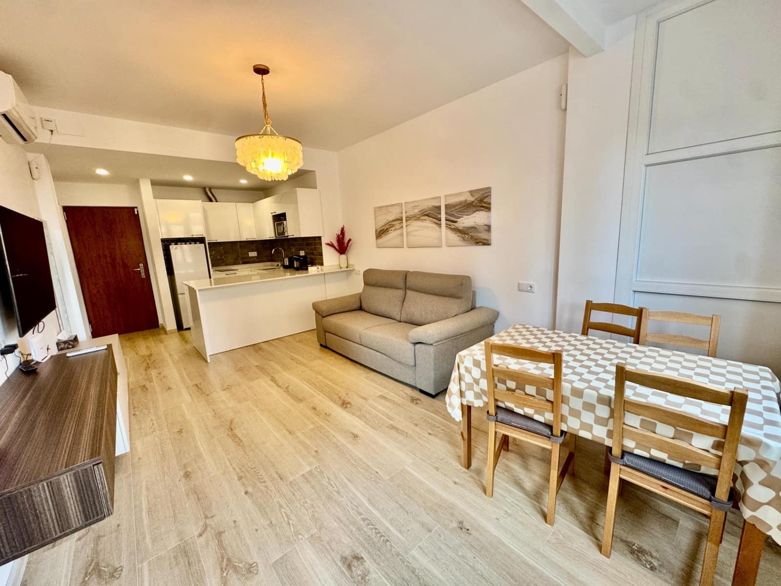 Apartamento de 1 habitación en Torremolinos en venta - 338.000 € (Ref: 9604919)