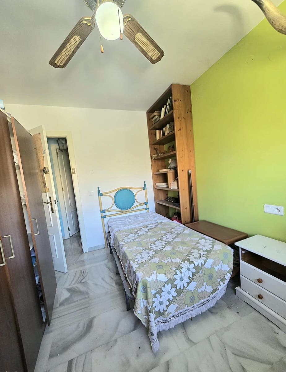 Piso de 3 habitaciones en Torremolinos en venta con piscina garaje - 369.000 € (Ref: 9619159)