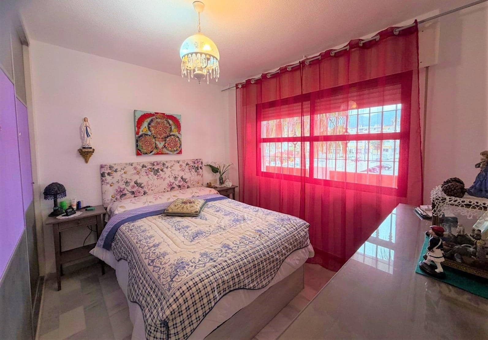 Lejlighed til salg i Torremolinos med swimmingpool - € 240.000 (Ref: 9629901)