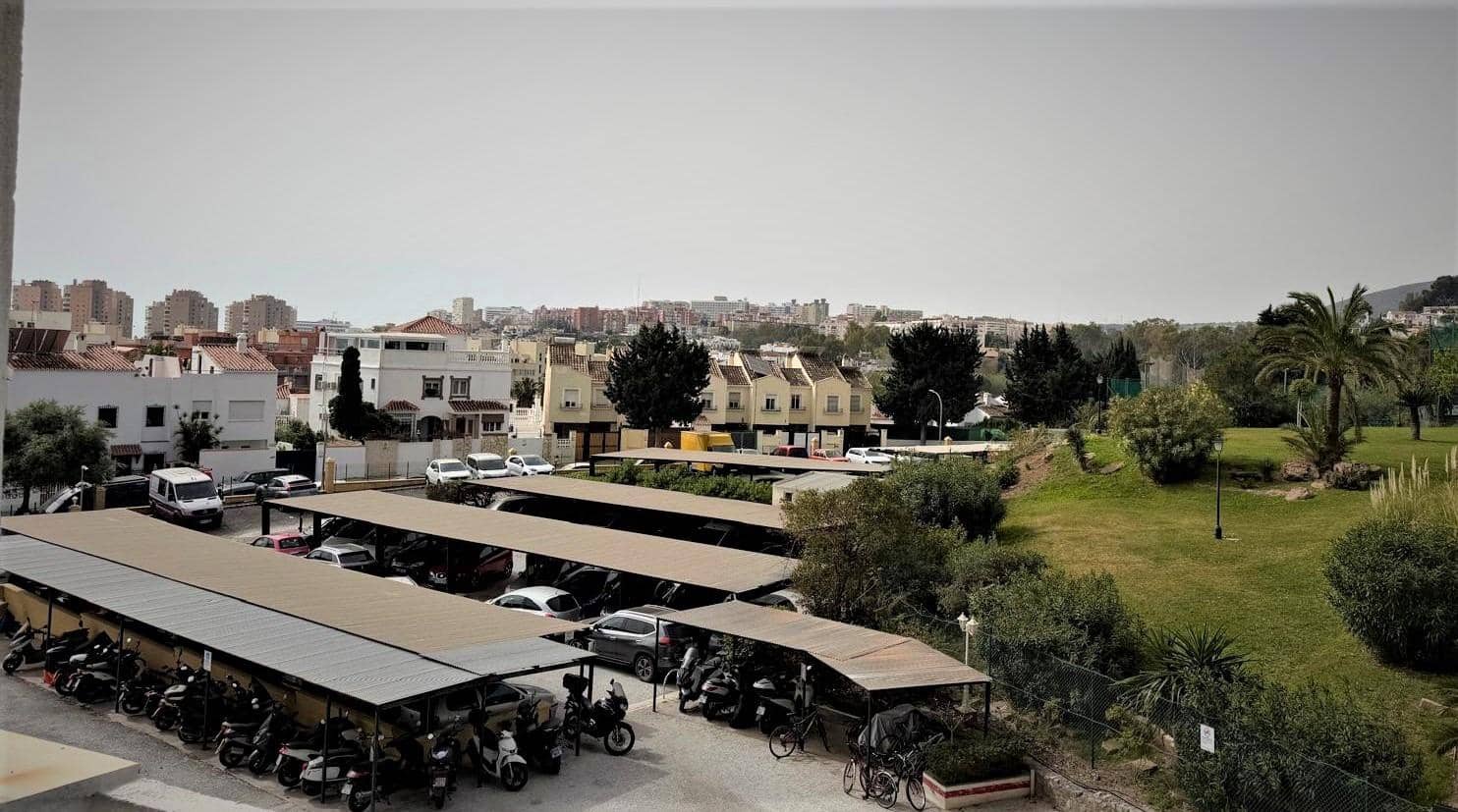 1 slaapkamer Appartement te koop in Torremolinos met zwembad - € 249.000 (Ref: 9648051)