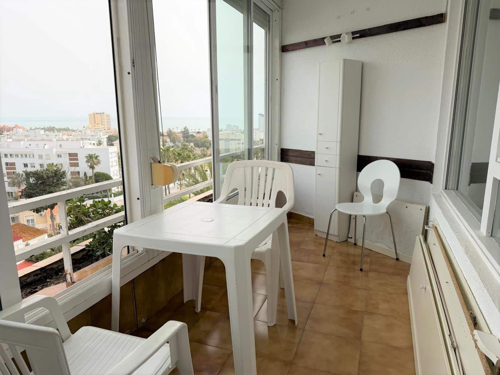 1 slaapkamer Appartement te koop in Torremolinos met zwembad - € 249.000 (Ref: 9648051)
