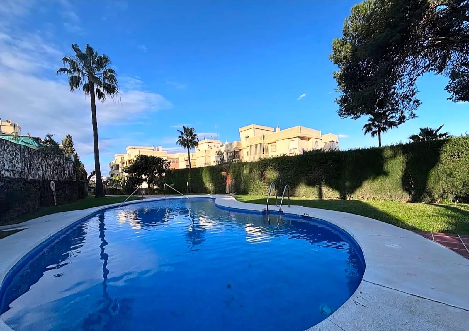 3 slaapkamer Flat te koop in Torremolinos met zwembad garage - € 359.000 (Ref: 9656010)