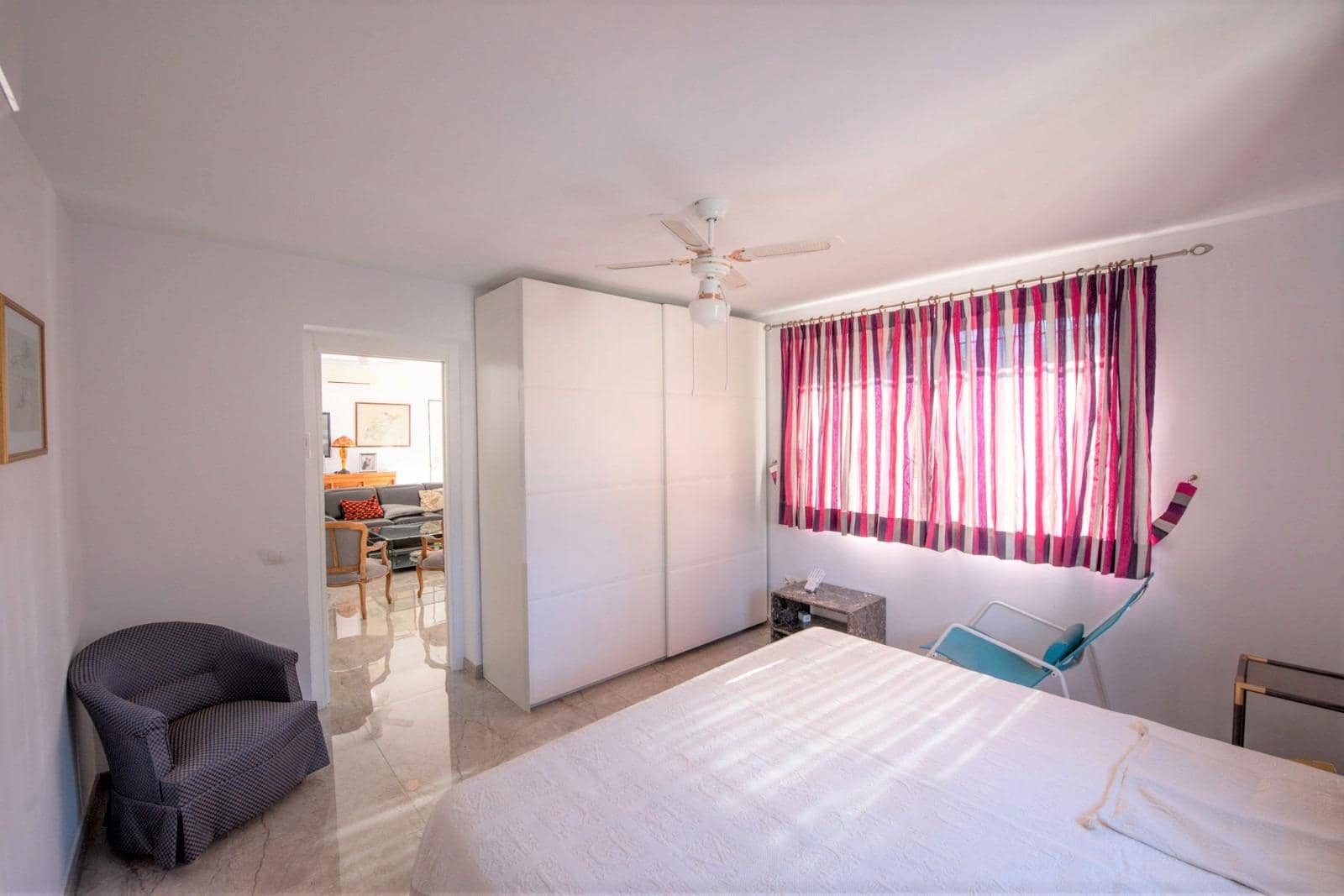 4 Zimmer Villa zu verkaufen in Benalmadena Costa mit Pool Garage - 750.000 € (Ref: 9656011)