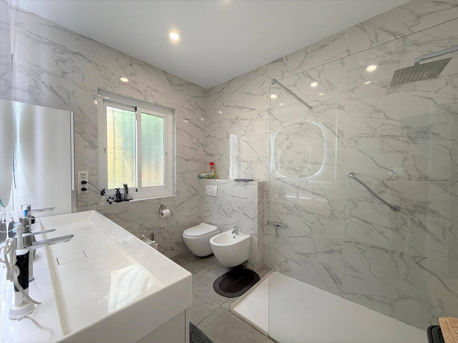 4 Zimmer Villa zu verkaufen in Benalmadena Costa mit Pool Garage - 750.000 € (Ref: 9656011)