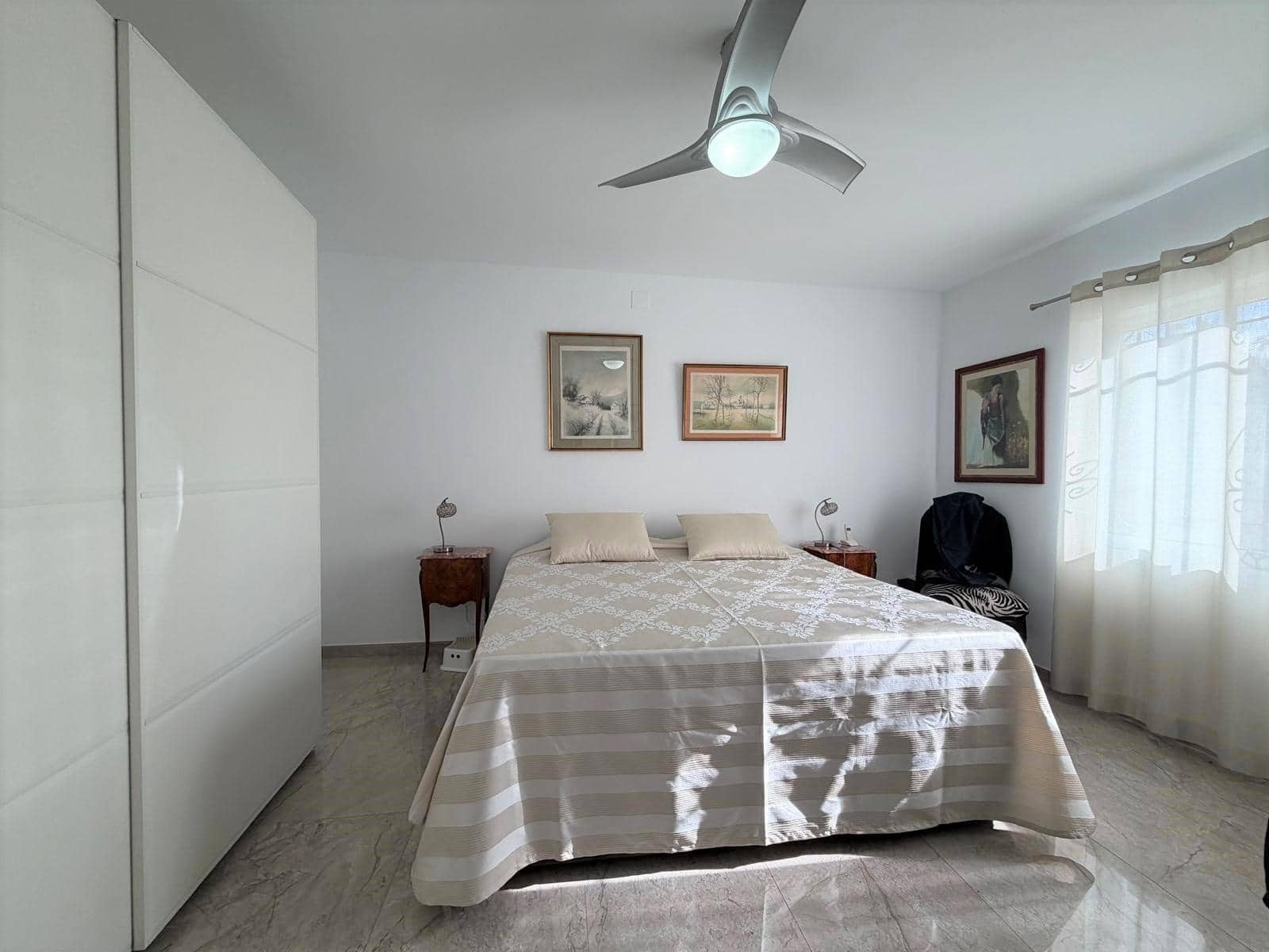 4 Zimmer Villa zu verkaufen in Benalmadena Costa mit Pool Garage - 750.000 € (Ref: 9656011)