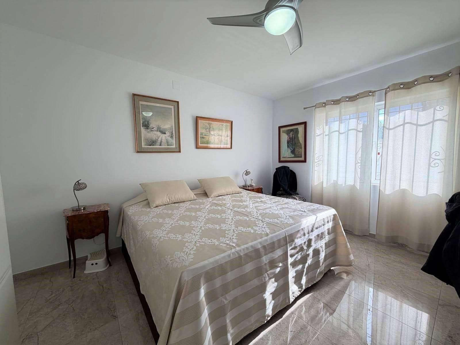 4 Zimmer Villa zu verkaufen in Benalmadena Costa mit Pool Garage - 750.000 € (Ref: 9656011)