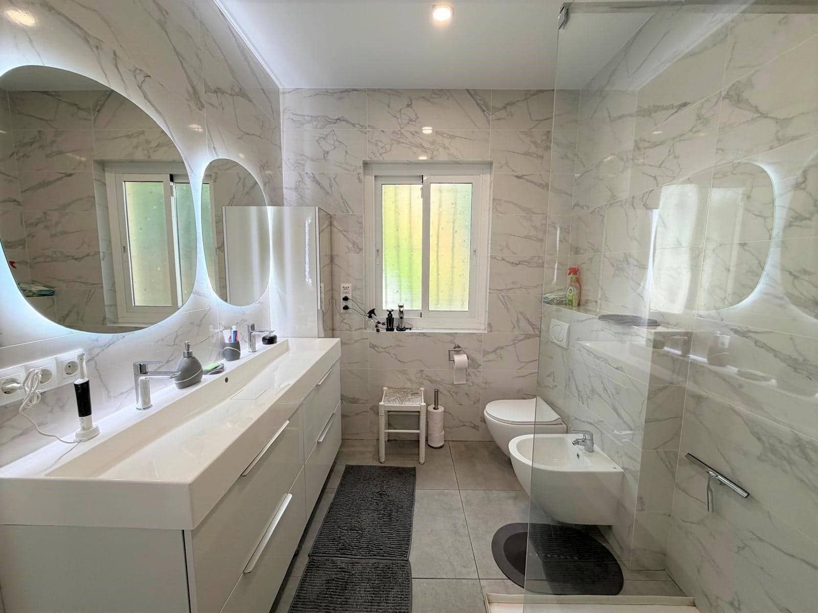 4 Zimmer Villa zu verkaufen in Benalmadena Costa mit Pool Garage - 750.000 € (Ref: 9656011)