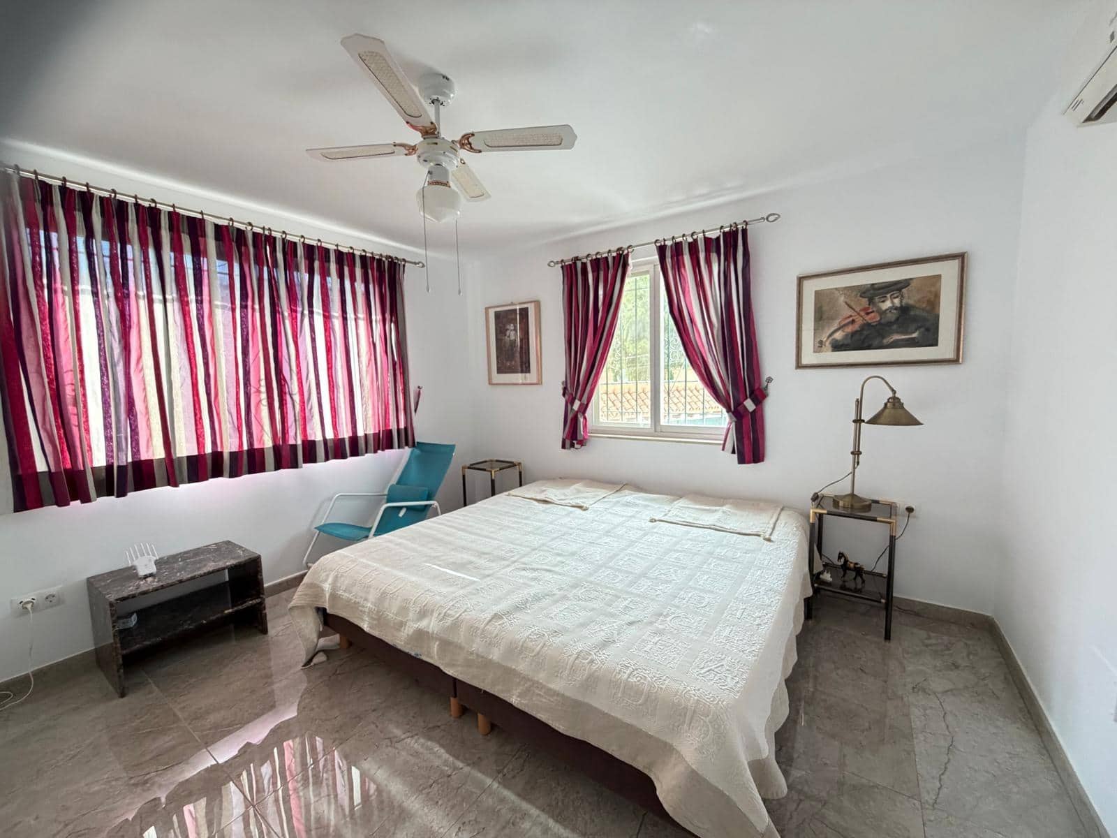 4 Zimmer Villa zu verkaufen in Benalmadena Costa mit Pool Garage - 750.000 € (Ref: 9656011)