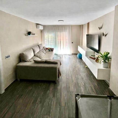 3 sovrum Lägenhet till salu i Arroyo de la Miel, Benalmádena med pool garage - 375 000 € (Ref: 9656815)