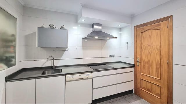 3 soveværelse Lejlighed til salg i Benalmádena med swimmingpool garage - € 345.000 (Ref: 9656817)