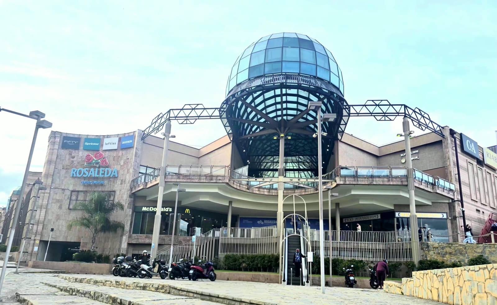 4 sypialnia Mieszkanie na sprzedaż w Miasto Malaga - 350 000 € (Ref: 9656820)