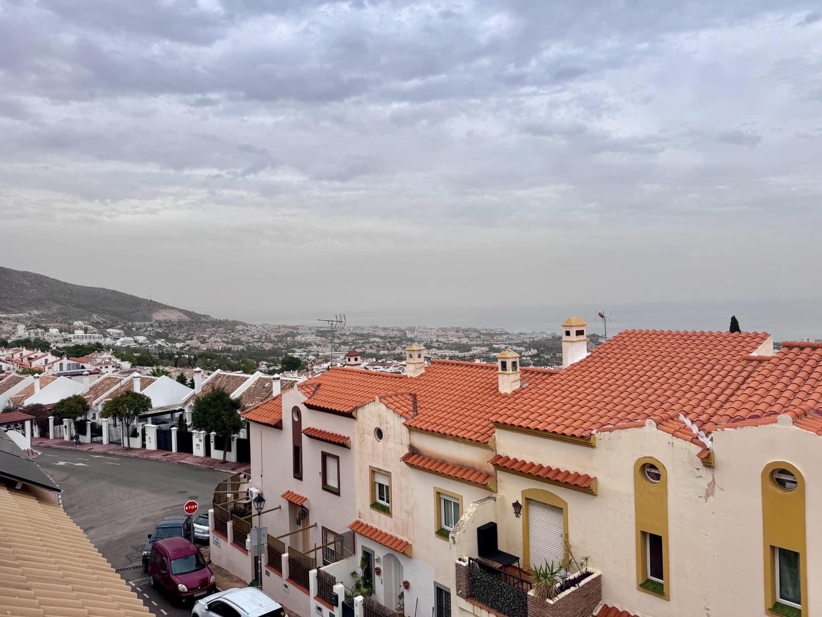 4 Zimmer Reihenhaus zu verkaufen in Benalmadena mit Garage - 410.000 € (Ref: 9656823)