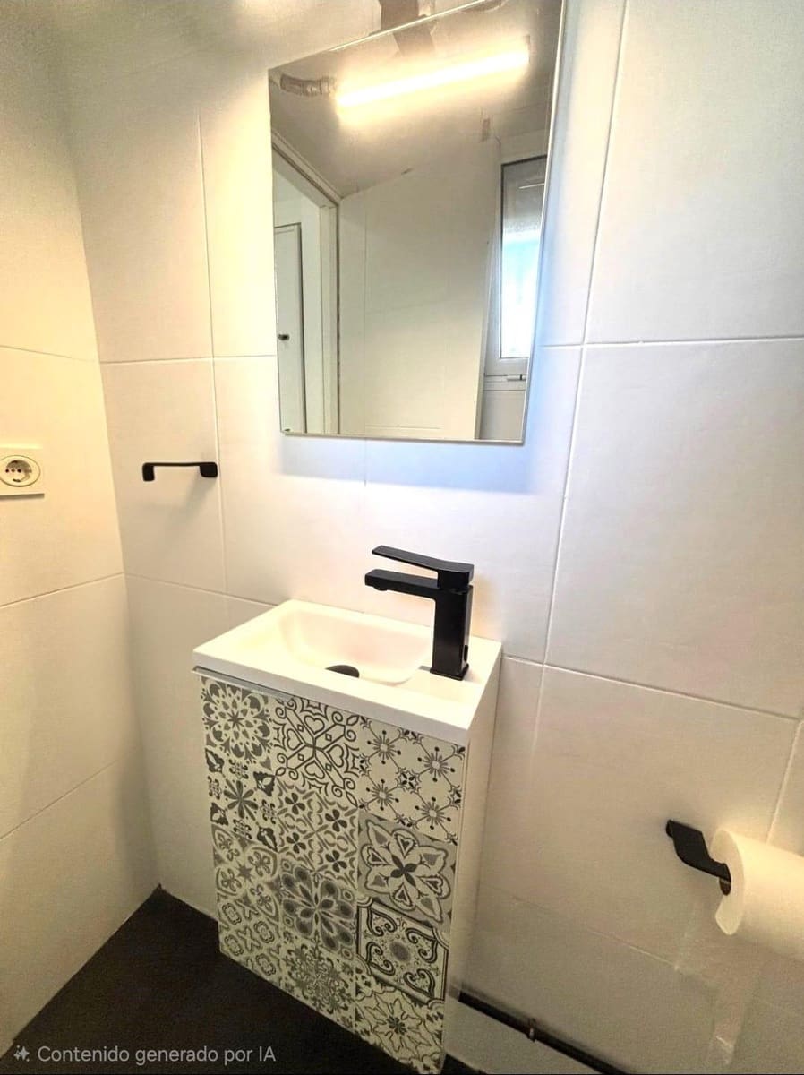 2 bedroom Flat for sale in Benalmadena with pool garage - € 290,000 (Ref: 9656828)