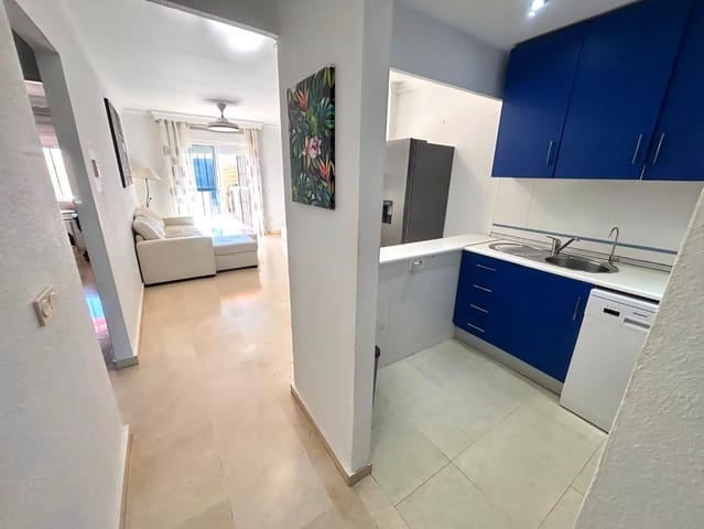 Piso de 2 habitaciones en Benalmádena en venta con piscina garaje - 290.000 € (Ref: 9656828)