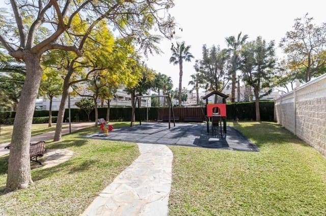 3 sovrum Lägenhet till salu i Arroyo de la Miel, Benalmádena med pool garage - 375 000 € (Ref: 9656889)