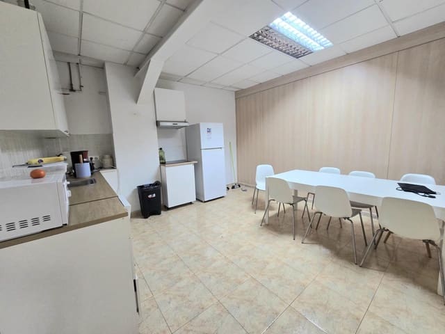 Office for rent in Arroyo de la Miel, Benalmádena - € 2,500 (Ref: 9656892)
