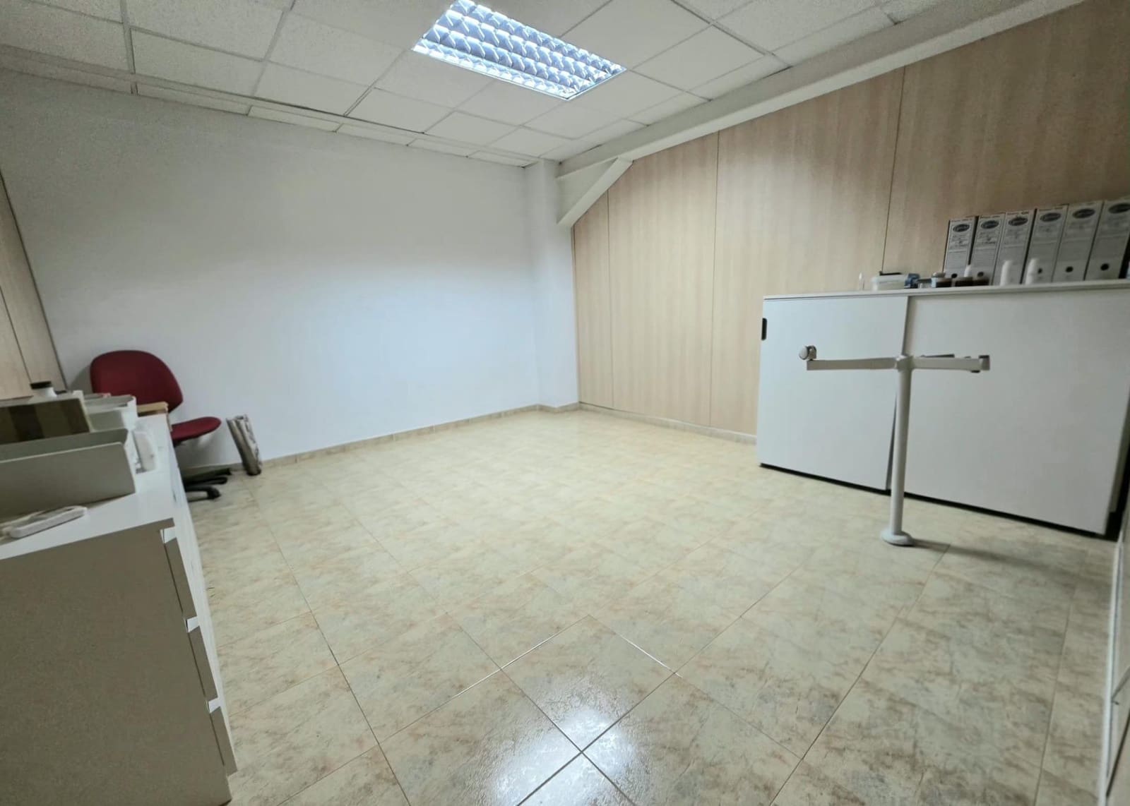 Office for rent in Arroyo de la Miel - € 2,500 (Ref: 9656892)
