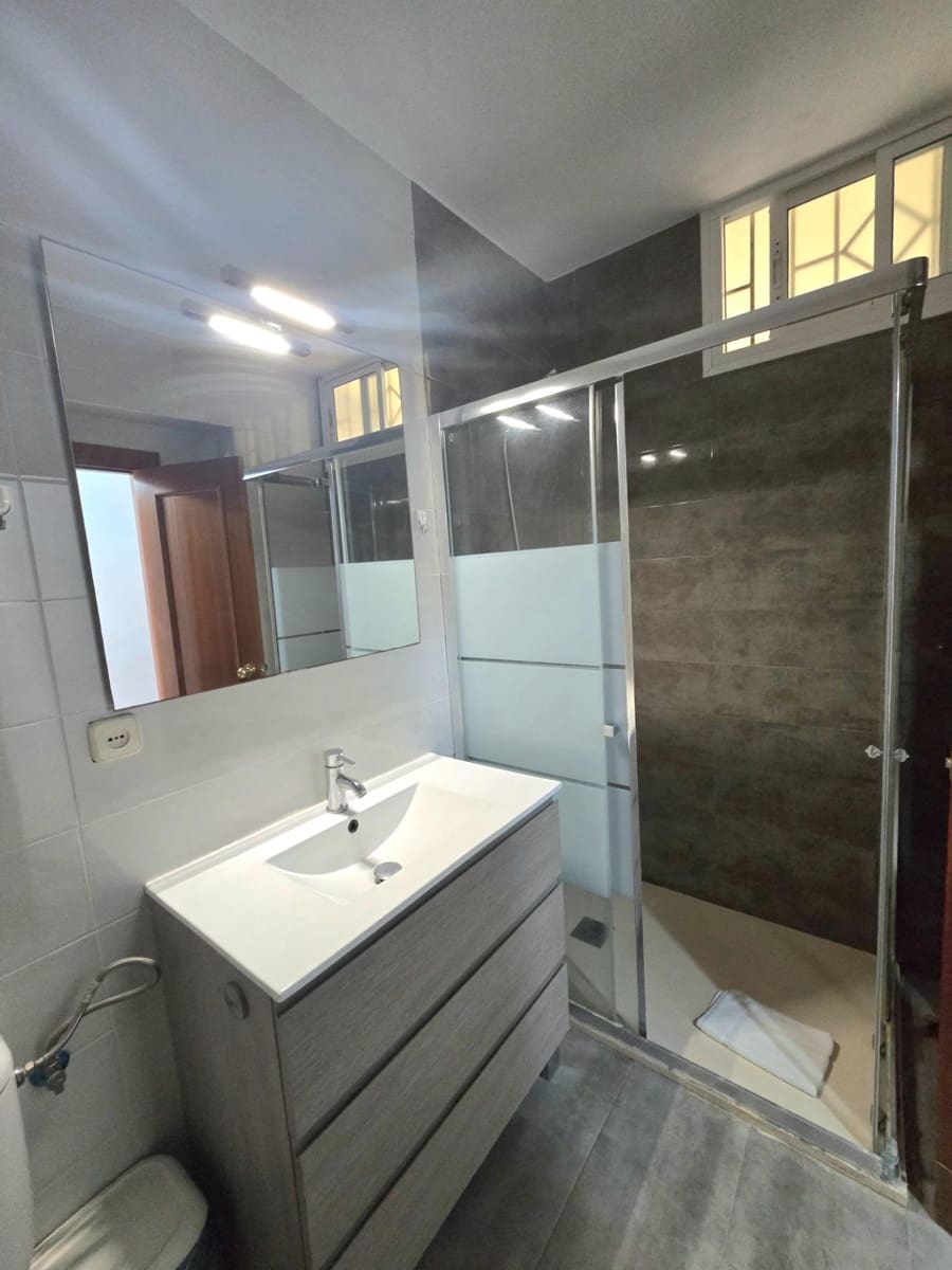 1 sovrum Lägenhet till salu i Benalmadena - 324 000 € (Ref: 9656894)