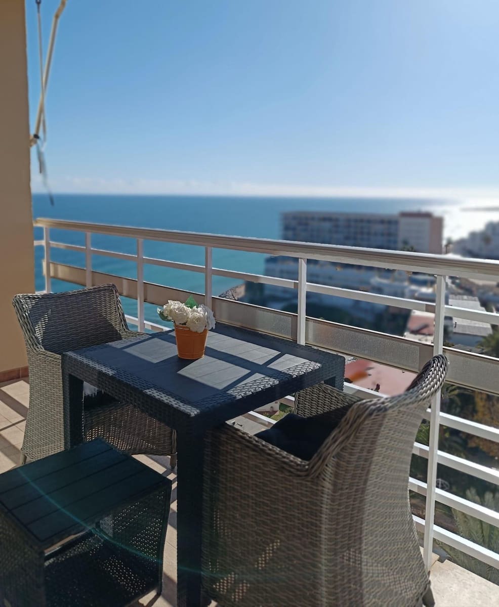 1 sovrum Lägenhet till salu i Torremolinos med pool - 480 000 € (Ref: 9656895)