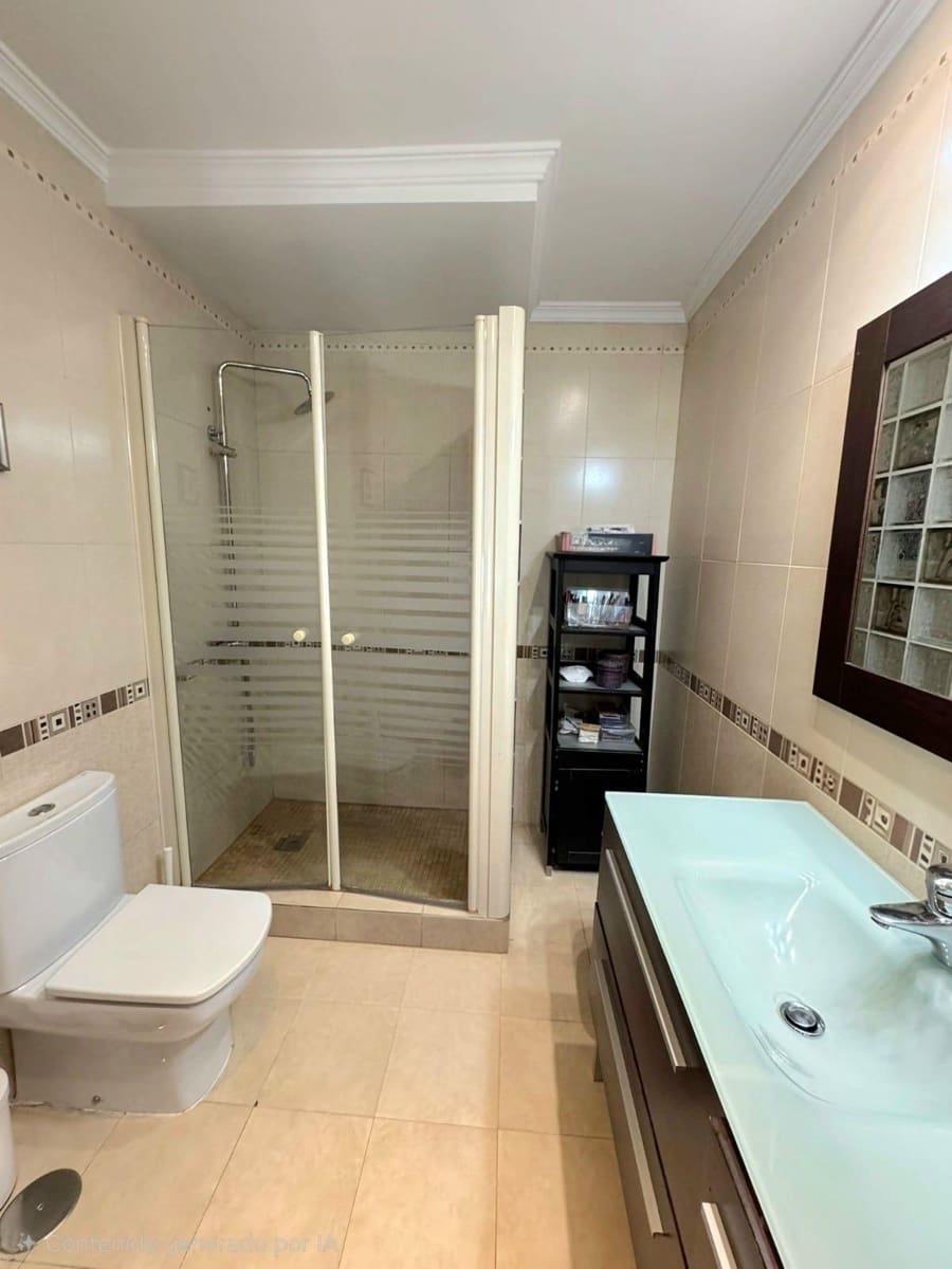 4 quarto Moradia em Banda para venda em Fuengirola com piscina - 690 000 € (Ref: 9656897)