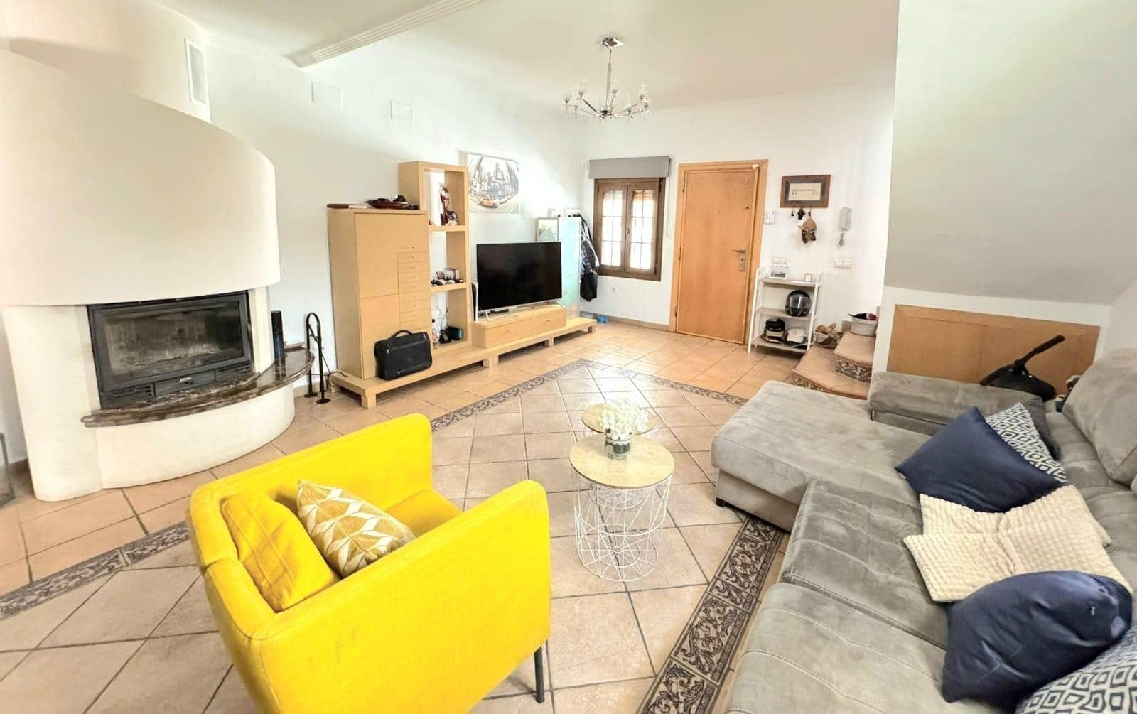 4 quarto Moradia em Banda para venda em Fuengirola com piscina - 690 000 € (Ref: 9656897)