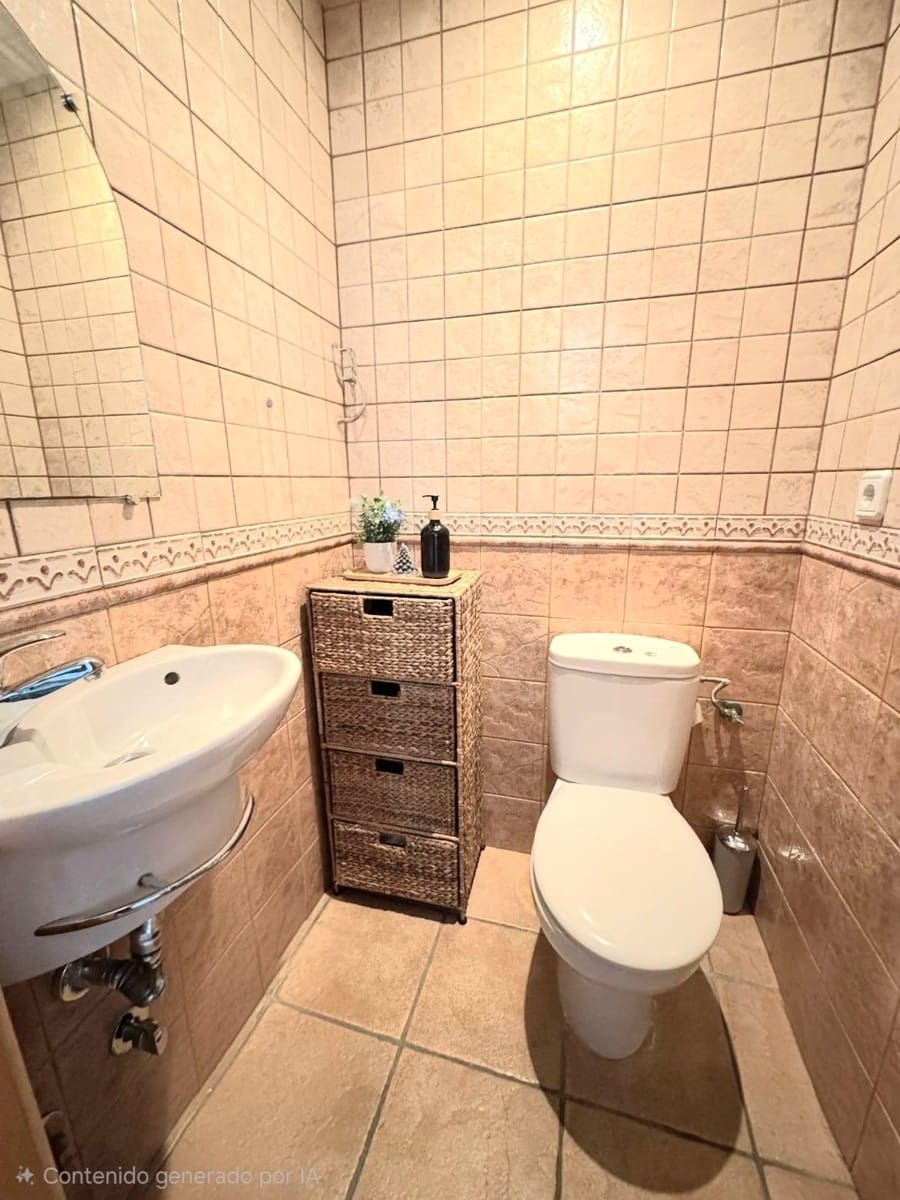 4 quarto Moradia em Banda para venda em Fuengirola com piscina - 690 000 € (Ref: 9656897)