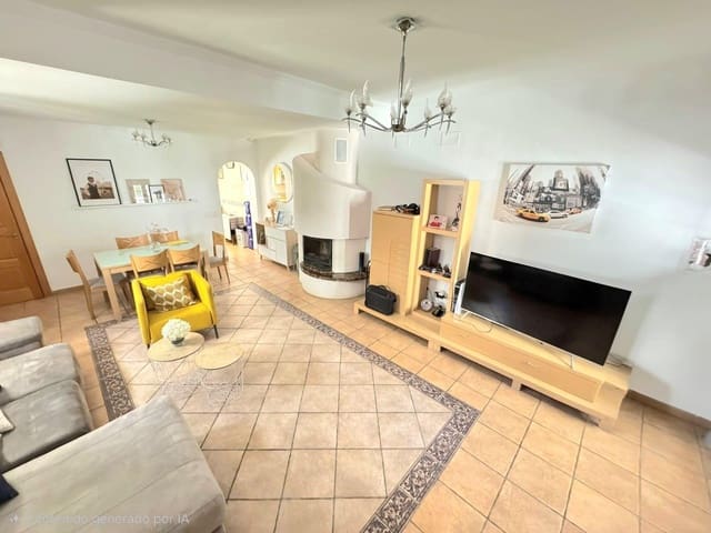 4 quarto Moradia em Banda para venda em Fuengirola com piscina - 690 000 € (Ref: 9656897)