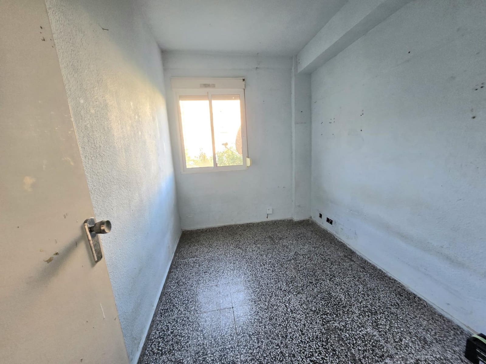 3 slaapkamer Flat te koop in Malaga stad - € 174.000 (Ref: 9656900)