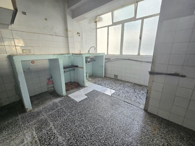 3 soverom Leilighet til salgs i Carretera de Cadiz, Málaga by - € 174 000 (Ref: 9656900)