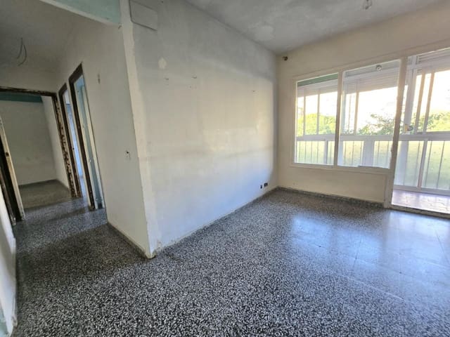 3 soverom Leilighet til salgs i Carretera de Cadiz, Málaga by - € 174 000 (Ref: 9656900)
