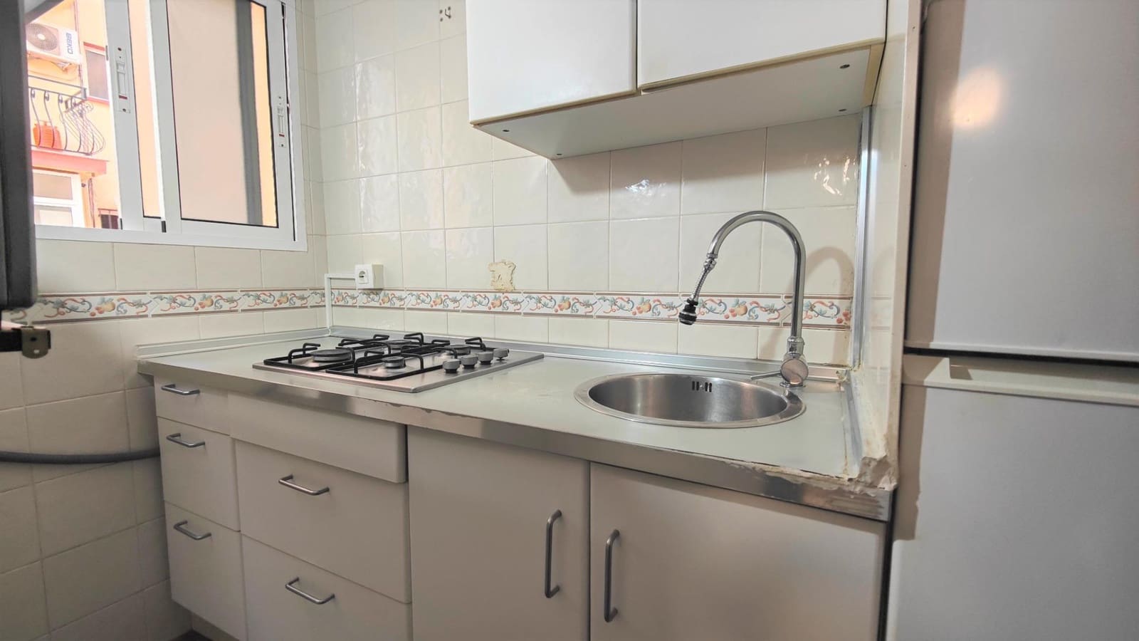 Piso de 2 habitaciones en Torremolinos en venta - 255.000 € (Ref: 9656906)