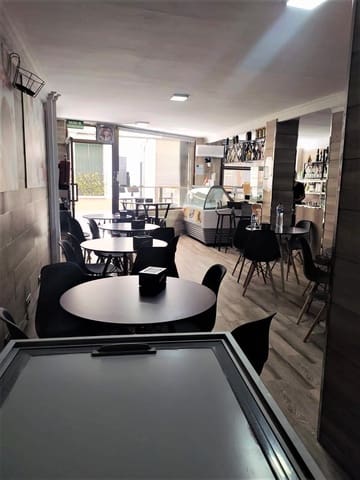 Local Comercial de 3 habitaciones en Antequera en venta - 395.000 € (Ref: 9656907)