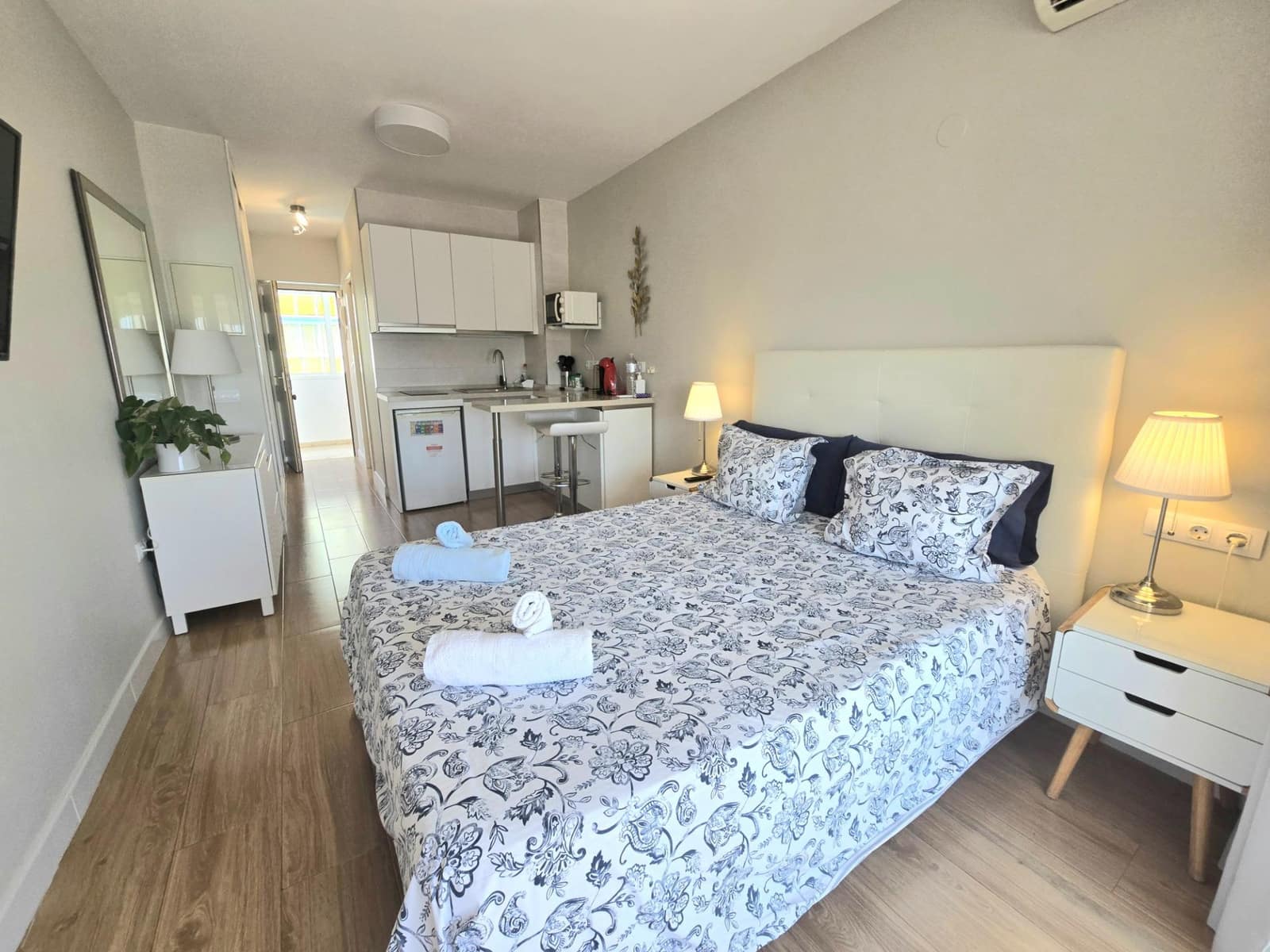 Yksiö myytävänä paikassa Torremolinos - 189 000 € (Ref: 9656909)