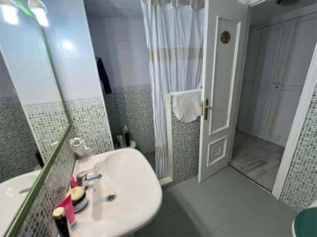 3 makuuhuone Asunto myytävänä paikassa Torremolinos - 390 000 € (Ref: 9656911)